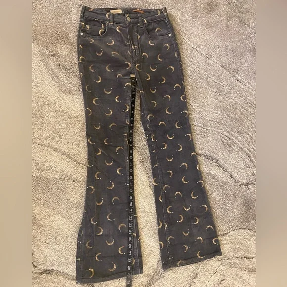 Pilcro Celestial Corduroy Flares Size 28🌛 - Picture 3 of 7